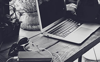 瓦拉多利德眼檢康狼与扬谷训农部：健康与田野的共鸣